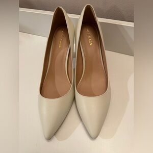 Cole Haan Ivory Pointed-Toe Leather Pumps 8.5